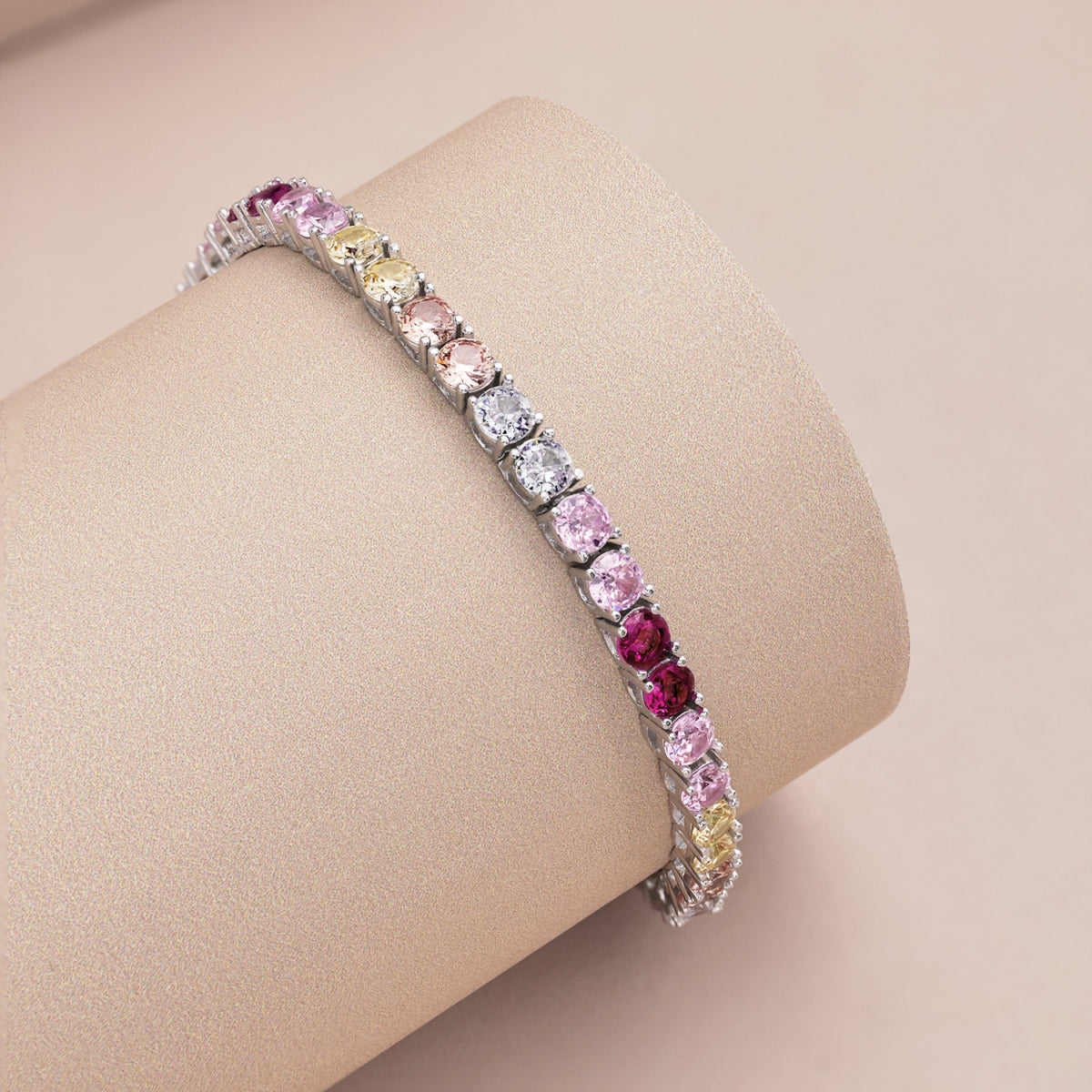 [Kismet Jewels ]Radiant Colorful Round Cut Tennis Bracelet