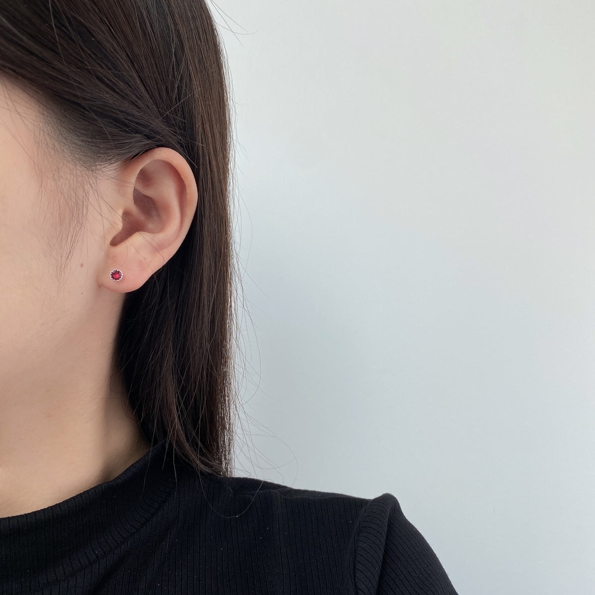 [Kismet Jewels ]Sparkling Colorful Round Shape Earrings