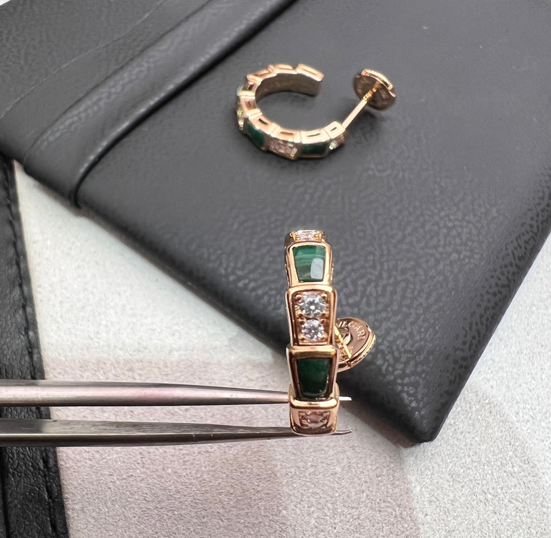 [Kismet Jewels ]SERPENTI MALACHITE PINK GOLD EARRINGS