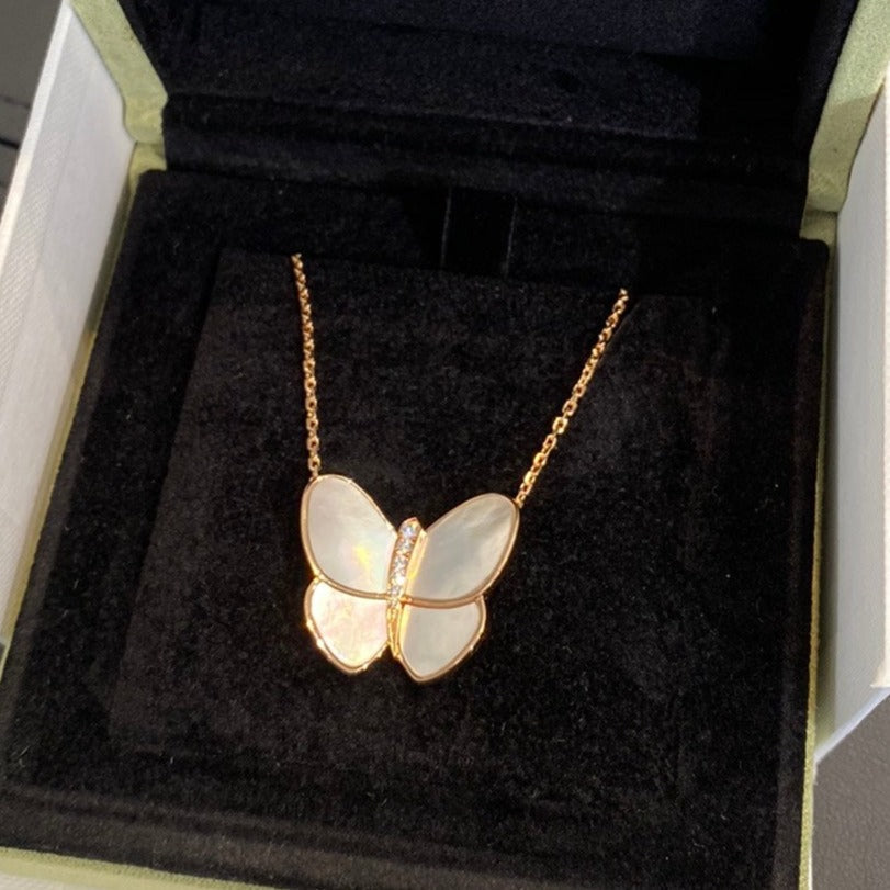 [Kismet Jewels ]BUTTERFLY GOLD MOP DIAMOND NECKLACE