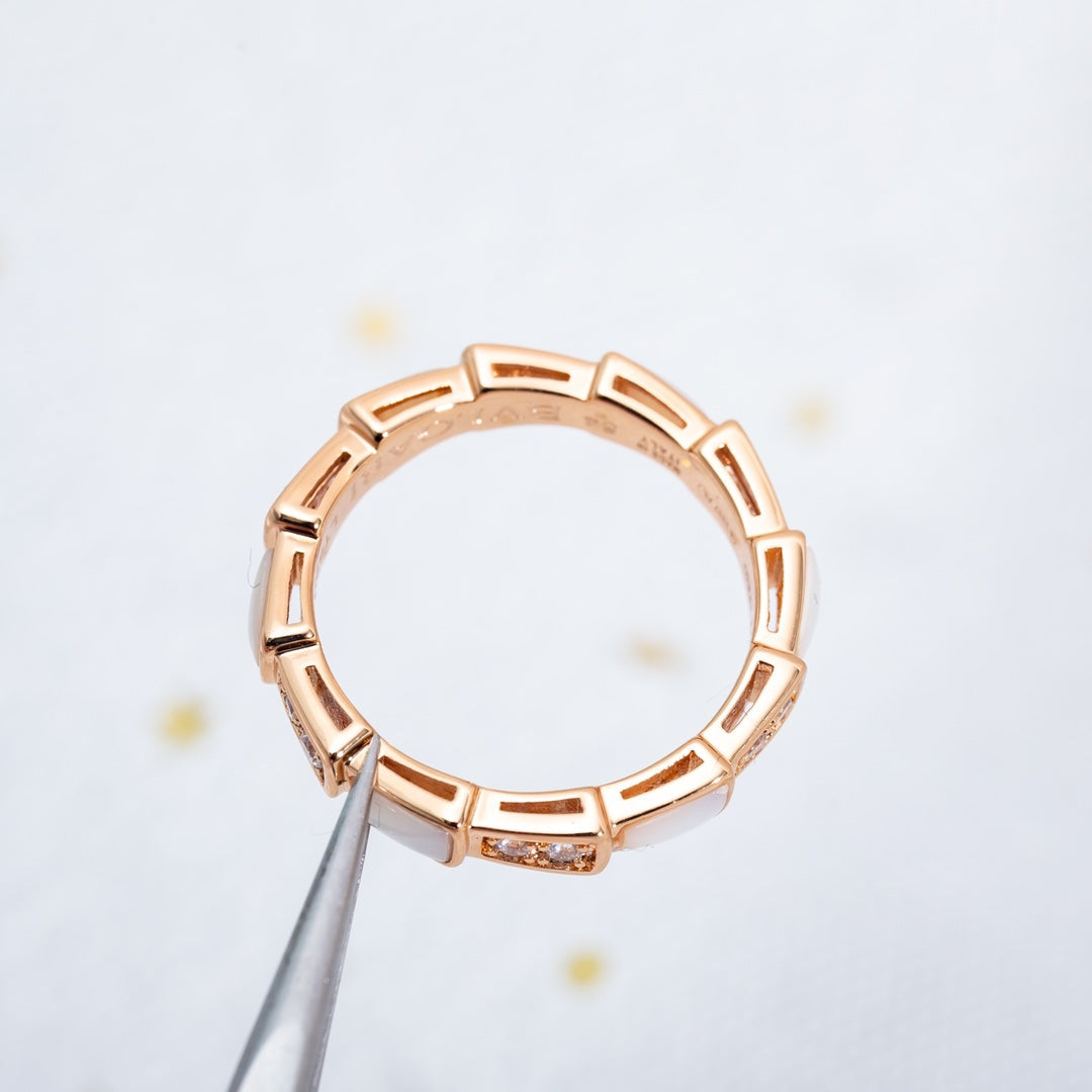 [Kismet Jewels ]SERPENTI RING PINK GOLD DIAMOND MOP 3MM