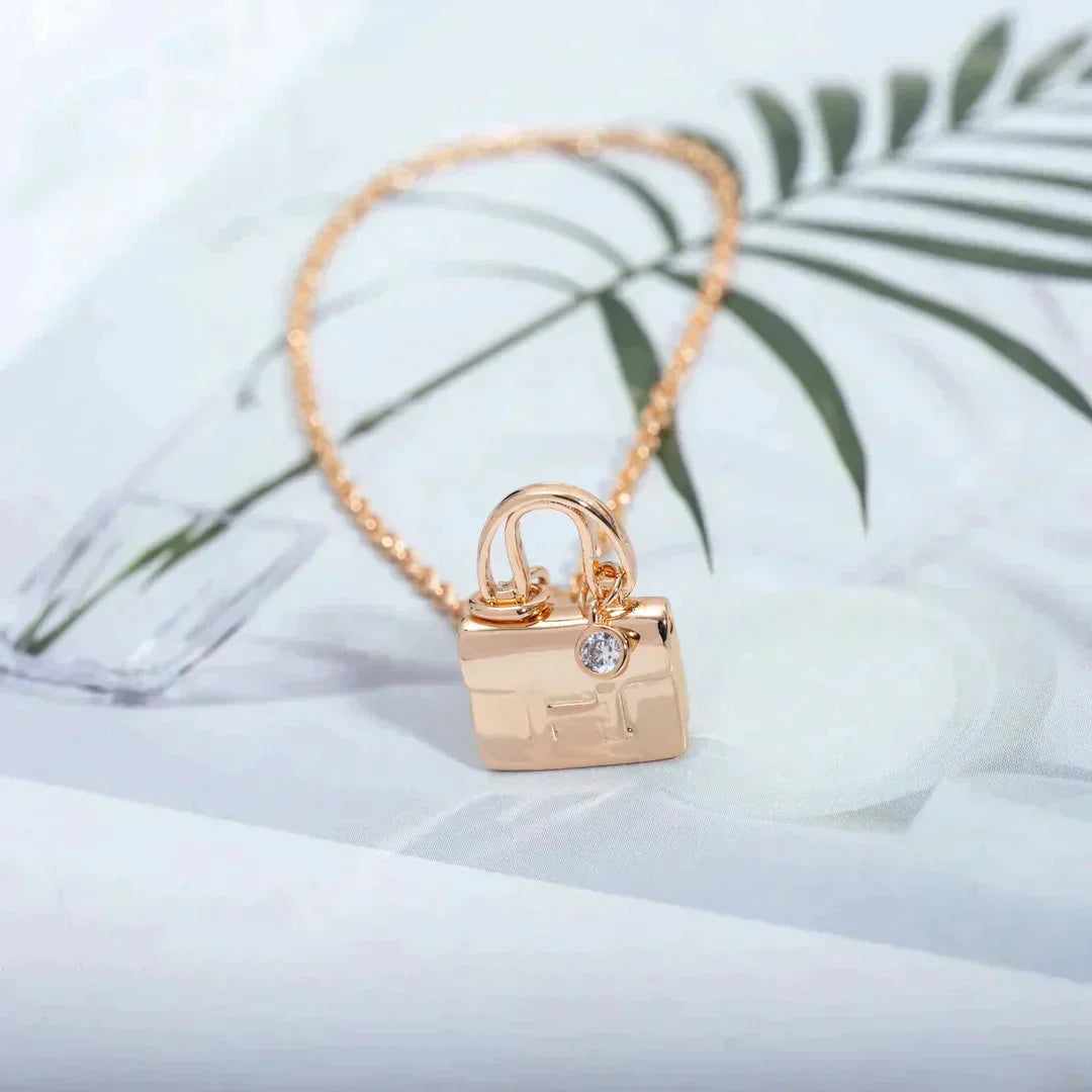 [Kismet Jewels ]AMULETTE PEDANT ROSE GOLD NECKLACE