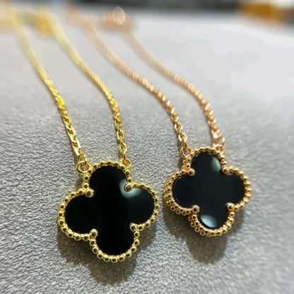 [Kismet Jewels ]CLOVER 15MM BLACK ONYX SINGLE FLOWER NECKLACE