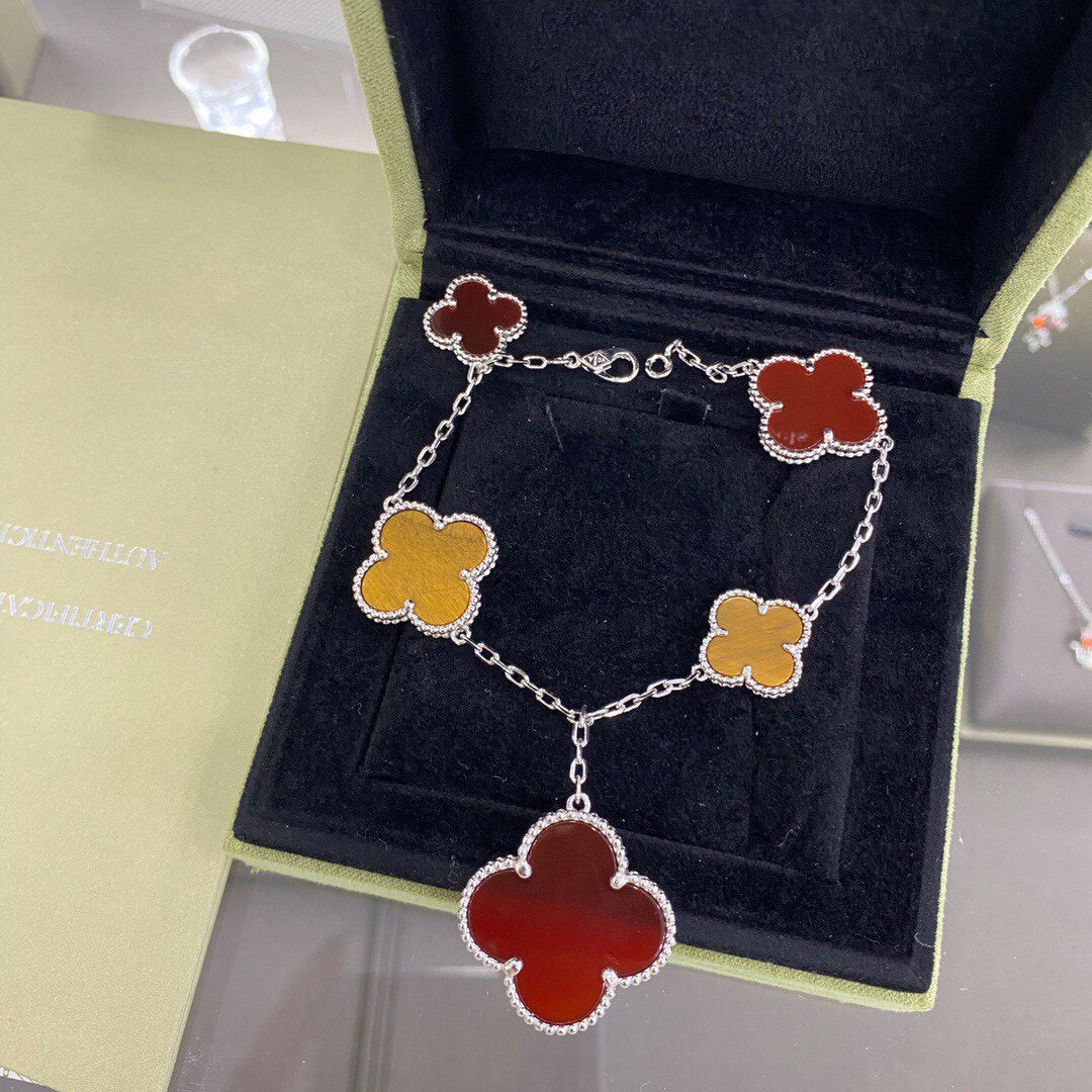 [Kismet Jewels ]CLOVER 5 MOTIFS SIVLER CARNELIAN TIGER EYE BRACELET