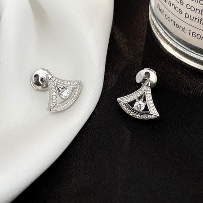 [Kismet Jewels ]DREAM MINI DIAMOND STUD EARRINGS