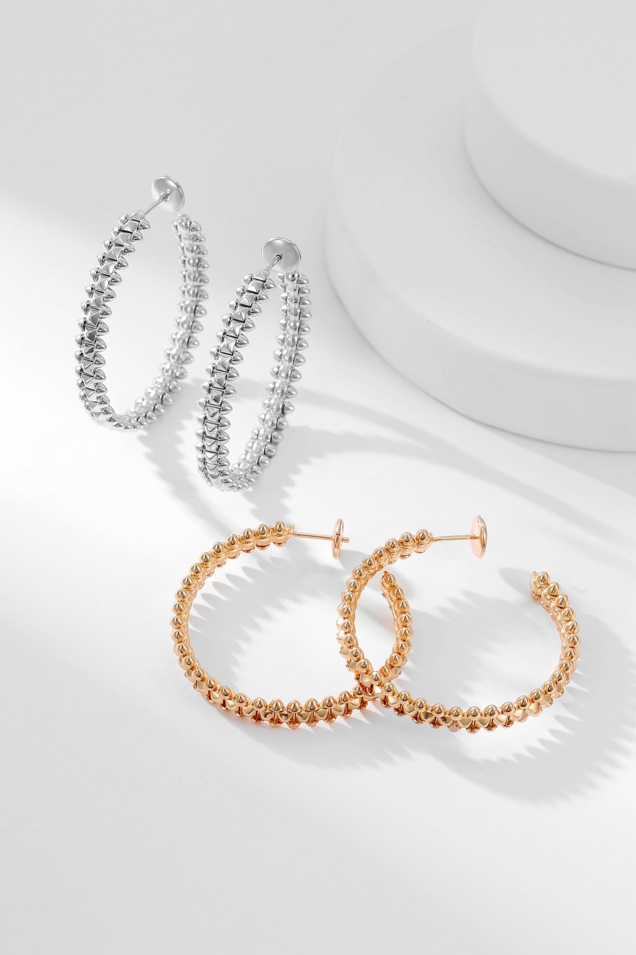 [Kismet Jewels ]CLASH HOOP EARRINGS
