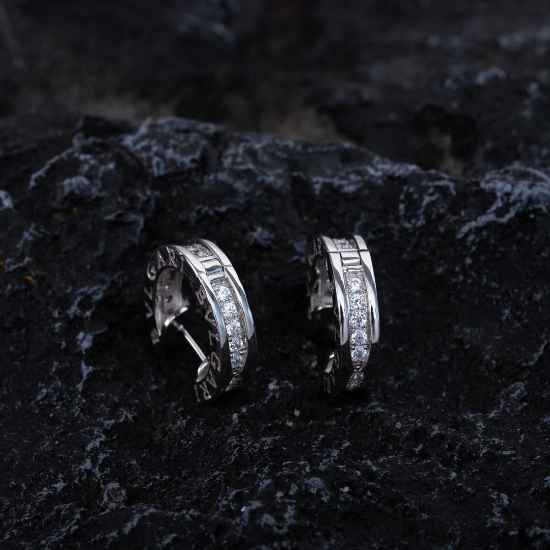 [Kismet Jewels ]ZERO 1 MINI SILVER DIAMOND EARRINGS