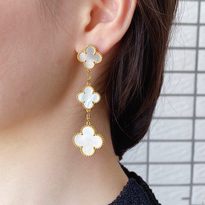 [Kismet Jewels ]CLOVER MOP 3 MOTIFS GOLD EARRINGS