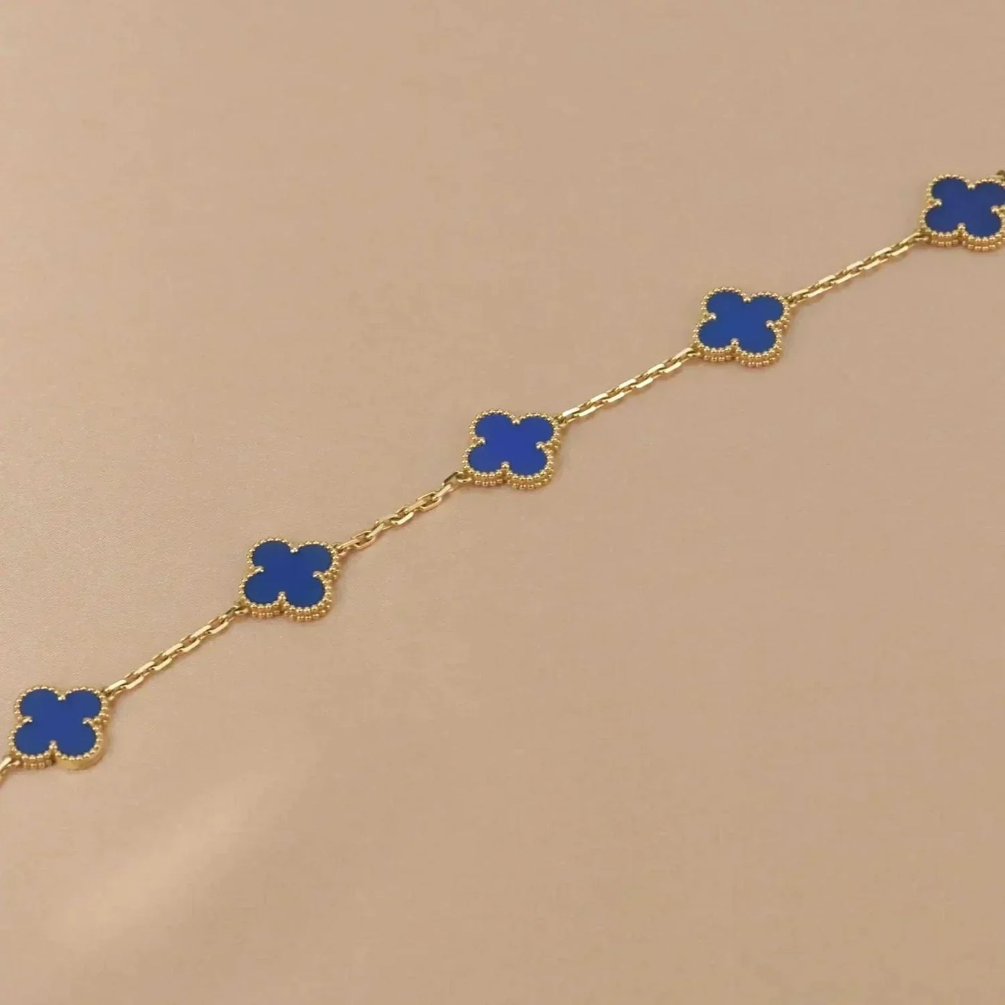 [Kismet Jewels ]CLOVER 5 MOTIFS BLUE AGATE BRACELET
