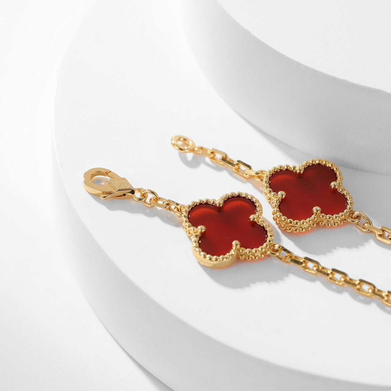 [Kismet Jewels ]CLOVER 10 MOTIFS CARNELIAN NECKLACE