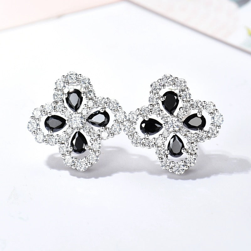 [Kismet Jewels ]LOOP EARRINGS FULL MOTIF DIAMOND 16MM