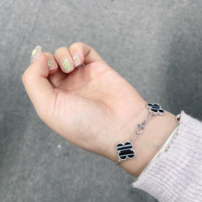 [Kismet Jewels ]CLOVER 5 MOTIF VEINED ONYX BRACELET SILVER