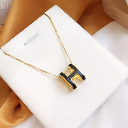 [Kismet Jewels ]HM CLIC BLACK ENAMEL GOLD NECKLACE