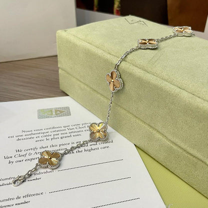 [Kismet Jewels ]CLOVER  5 MOTIFS  CHRISTMAS LIMITED EDITION BRACELET