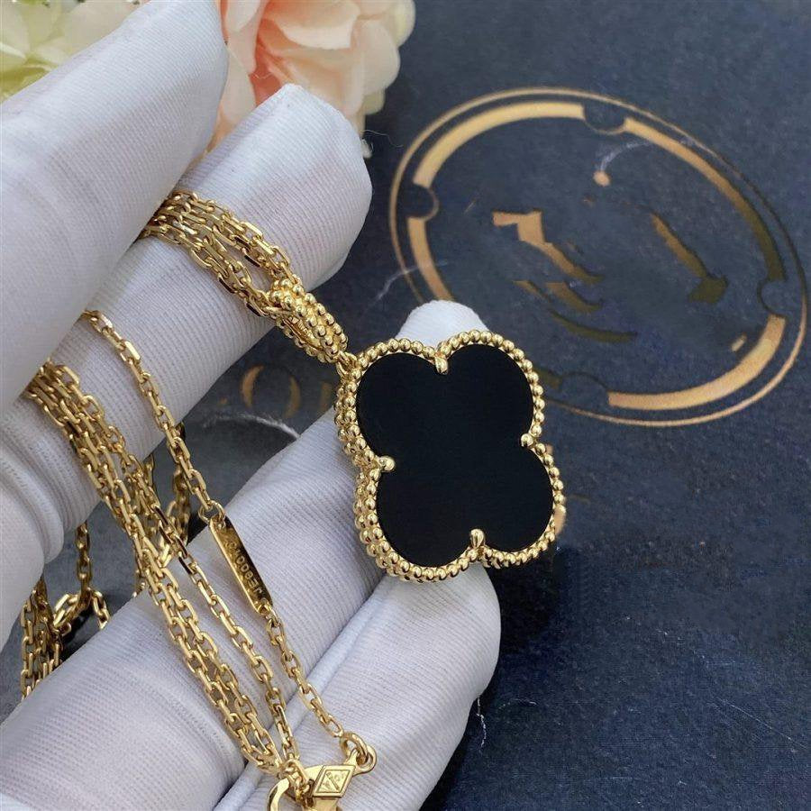 [Kismet Jewels ]CLOVER 25MM GOLD ONYX BIG CLOVER NECKLACE