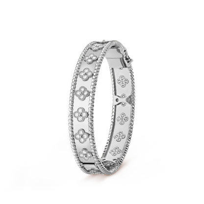 [Kismet Jewels ]CLOVER BRACELET 8MM DIAMONDS