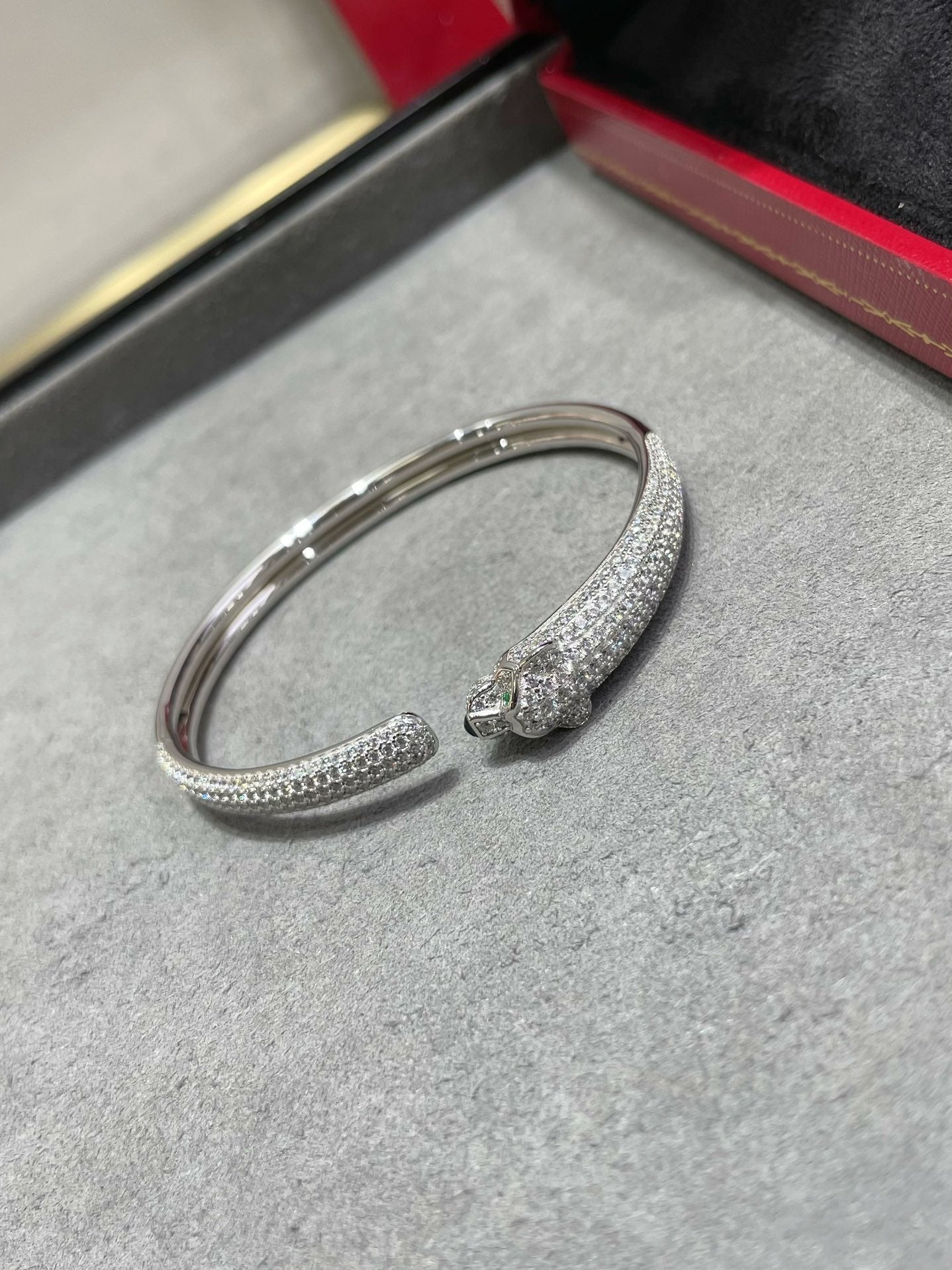 [Kismet Jewels ]PANTHERE FULL DIAMOND OPEN BRACELET